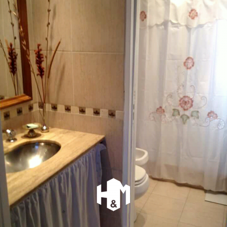 Casa + Local comercial