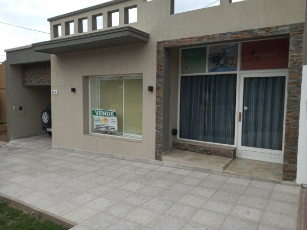 Casa + Local comercial