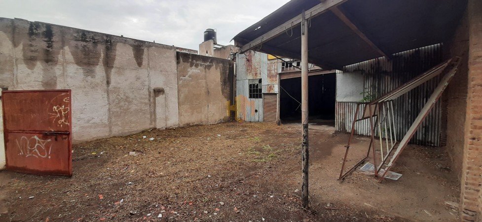 H&M BIENES RAICES VENDE TERRENO CENTRICO IDEAL PROYECTO PH